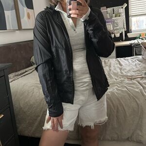 Oiselle Zip Front Rain Jacket. Size S ** missing zipper slider”